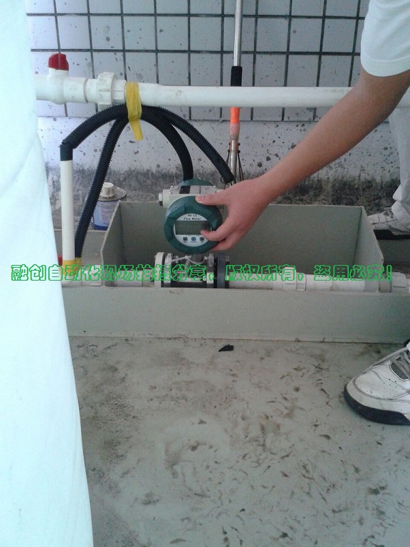 液体涡轮草莓视频免费观看常用于计量水的配料，定量控制系统