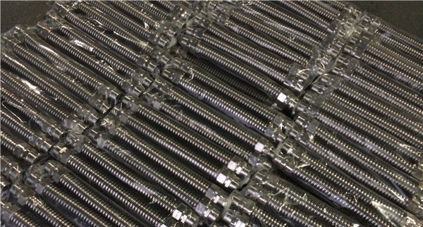 管道上气体草莓视频免费观看，阀门控制金属软接头问题